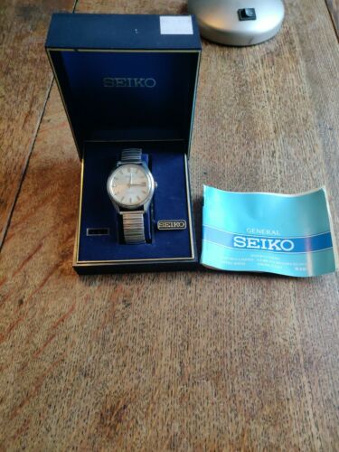 【珍品Sea LION】SEIKO SELFDATER 自動巻き【稀少アザラシ】 国産時計“グランドセイコー”】獅子のたてがみや力強い爪が