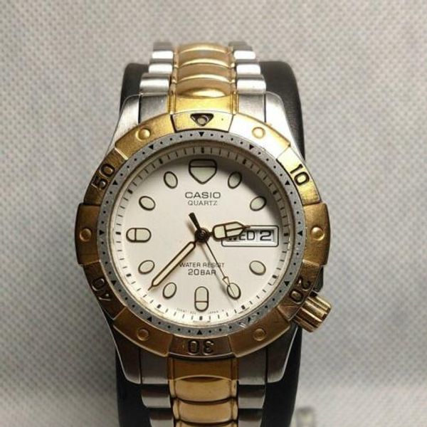 CASIO Diver mens Quartz Watch 20bar MD-721 | WatchCharts