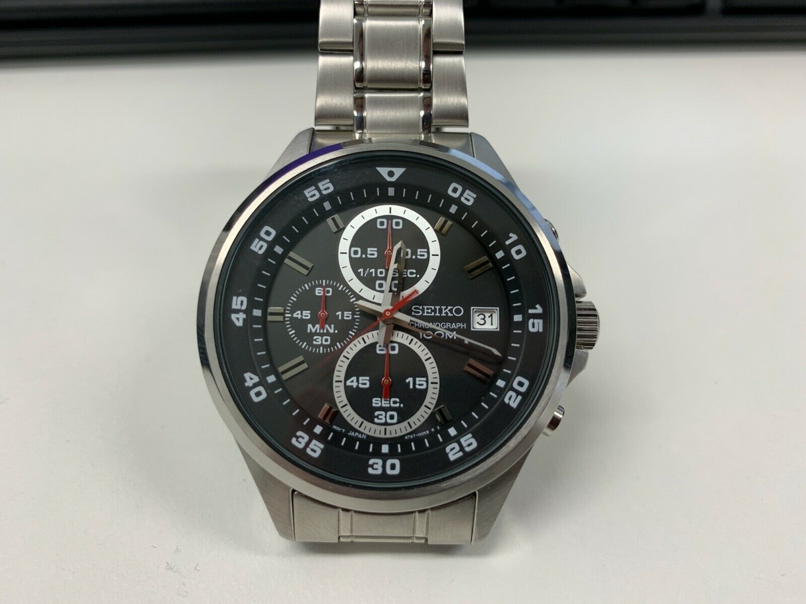 SEIKO Chronograph Black Silver Stainless Men's Model: 4T57-00J0