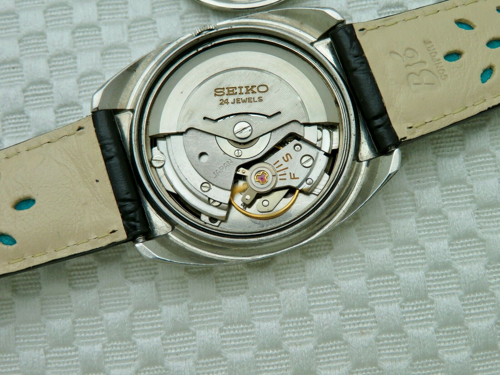 Mens Vintage Seiko Selfdater Sea Lion M66 Automatic Date Wristwatch 13079 |  WatchCharts