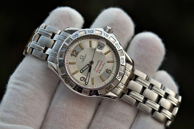 FS EU 1650 OMEGA SEAMASTER OMEGAMATIC 2514.30.00 WatchCharts