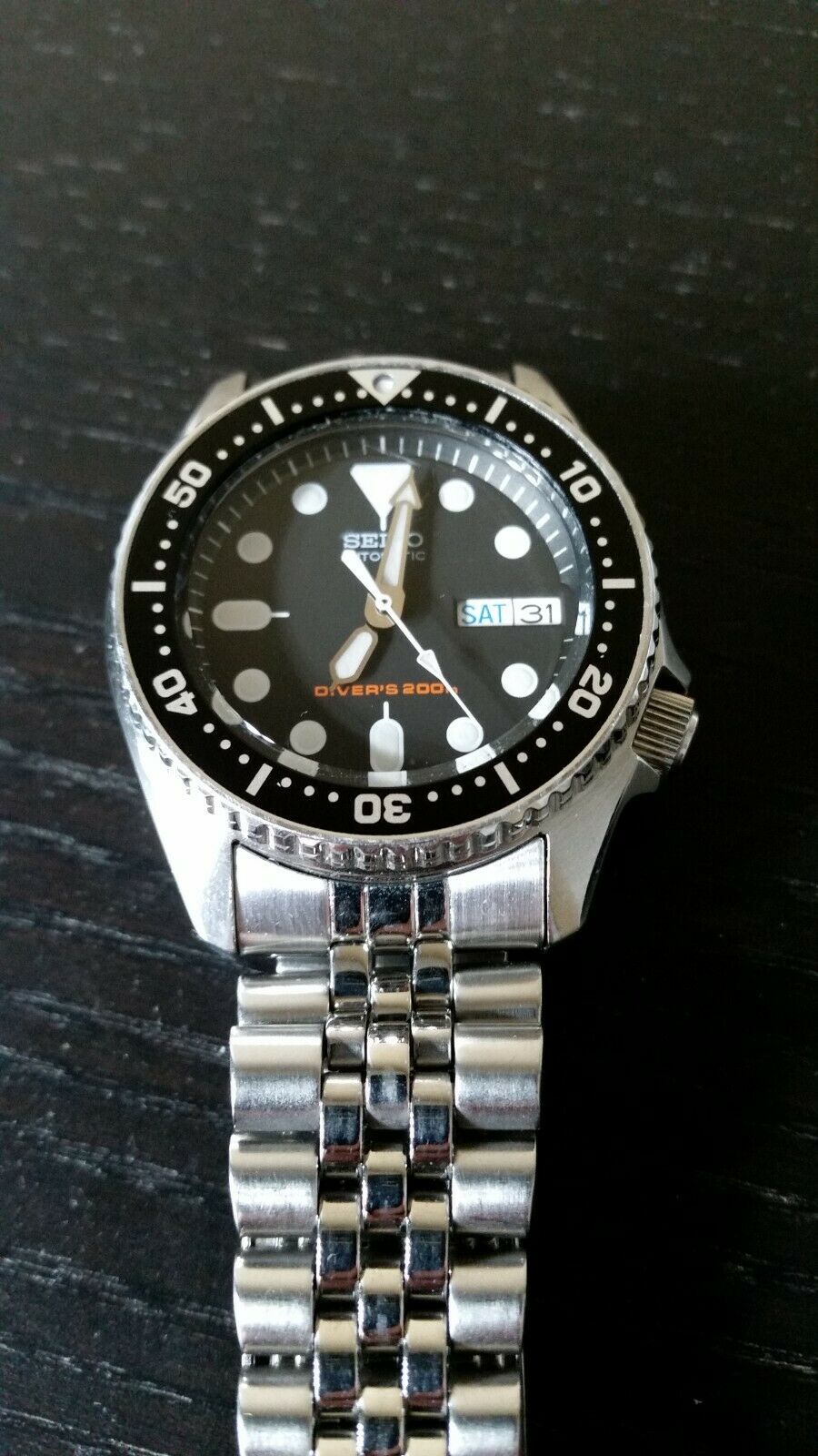 38mm diver watch