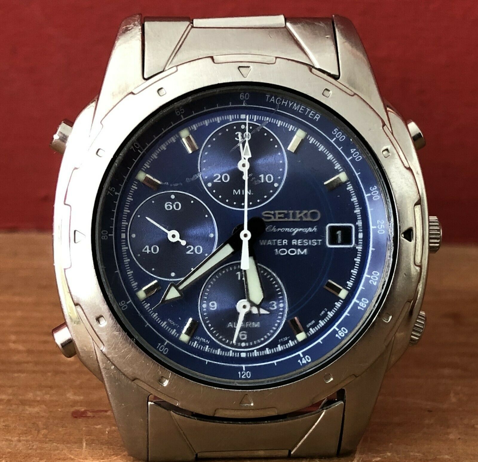 Seiko Chronograph Water Resist 100M 7T32 6M00 WatchCharts