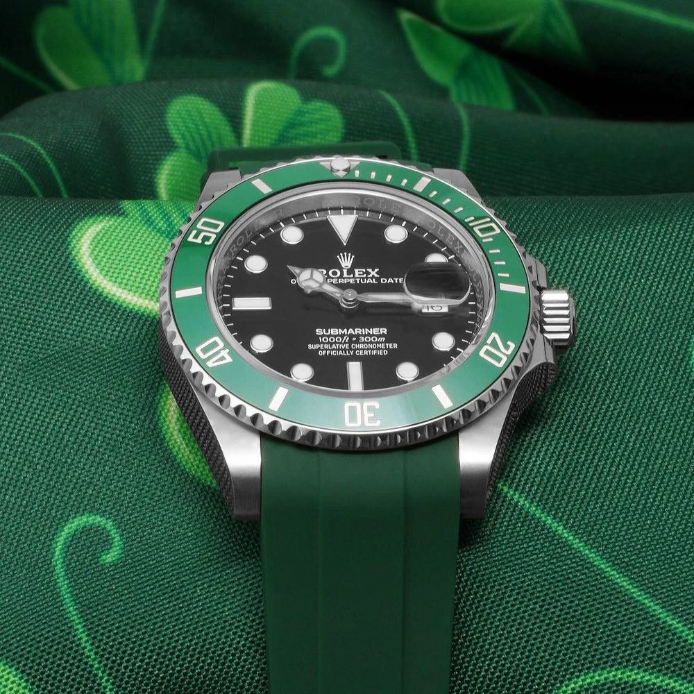 Rolex submariner best sale green strap