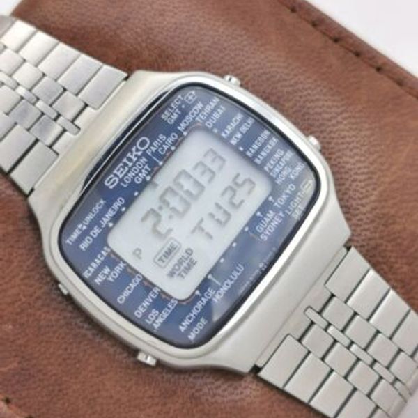 Vintage Seiko World Time "TWA" Ref A708-5000 LCD Very Rare Japan Wrist