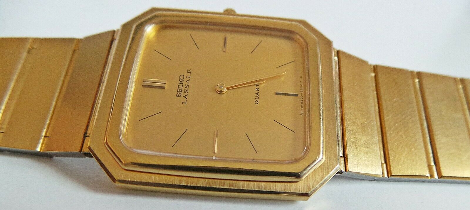 Vintage Mens Seiko Lassale 9550-5059 Gold Tone Thin Dress Watch