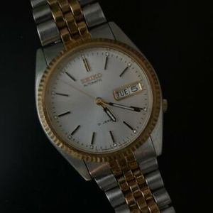 Seiko Automatic 7S26-3119 Men's Vintage Watch | WatchCharts