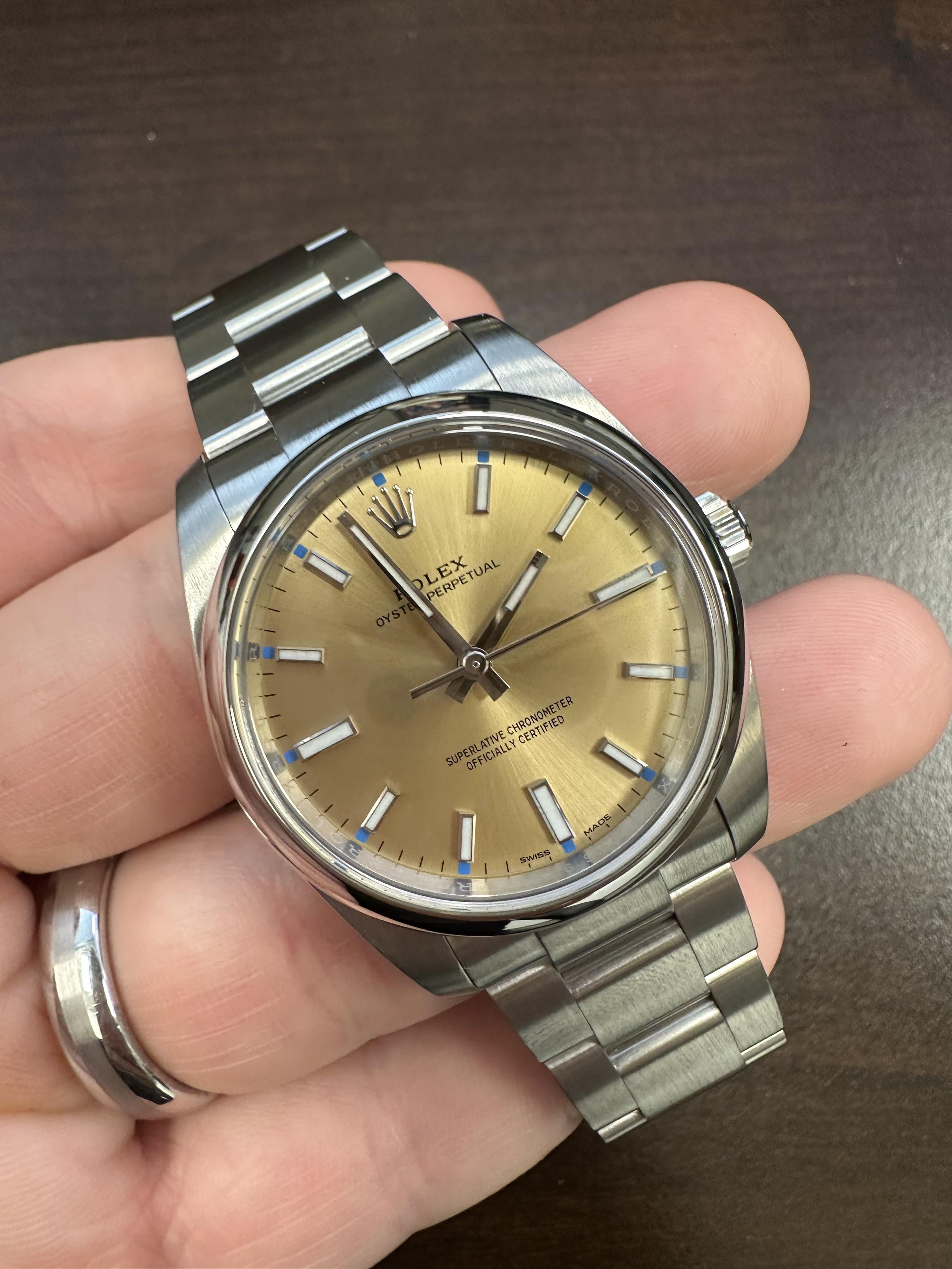 Rolex 2024 114200 champagne