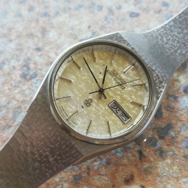 Vintage Seiko King Quartz 5856 7010 Kanji Day November 1977