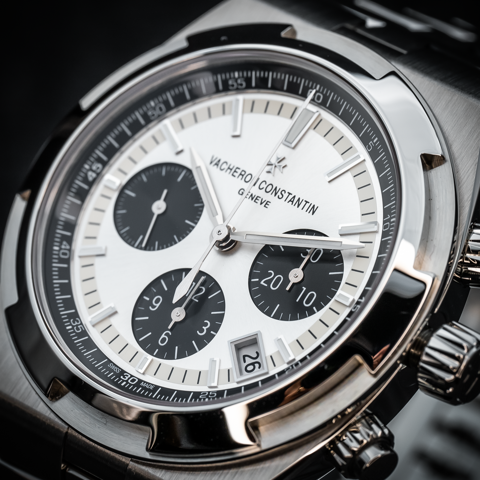 Vacheron Constantin Overseas Chronograph Panda New 2023 - Silver Dial - 5500V/110A-B686 - Watch Rapport