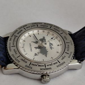 Vintage SIXTY Le jour kaleidoscope watch designed by David