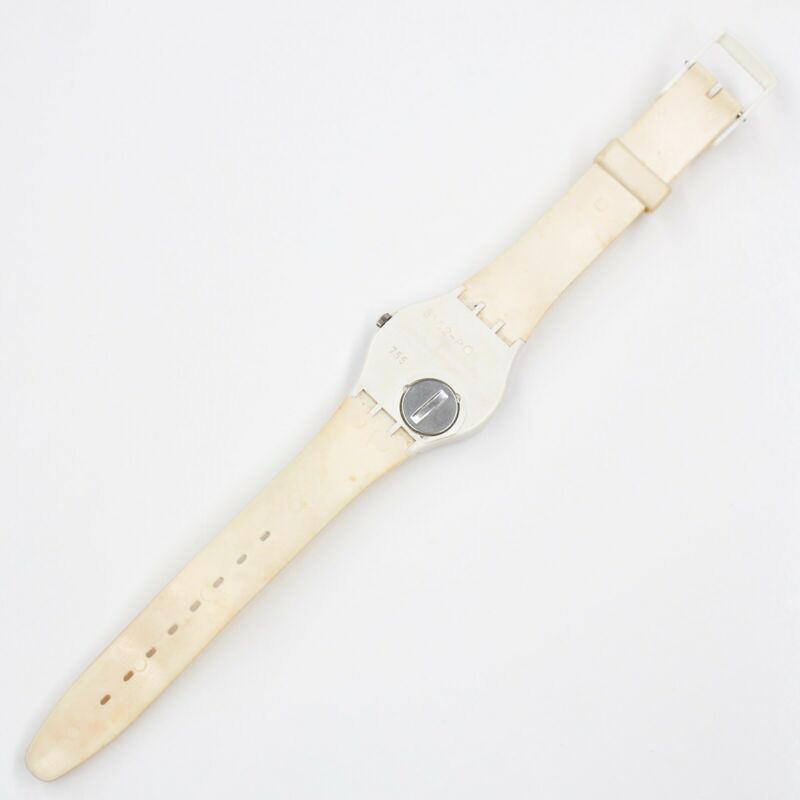 Vintage 1985 Swatch DOTTED SWISS GW104 Standard Gents Watch white