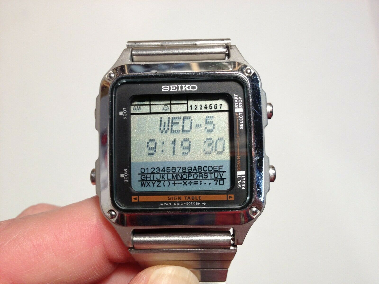 seiko sport 100 digital