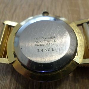 Uhren Konvolut Armbanduhren Herren Damen Onix Bulova Christ Anker Watchcharts