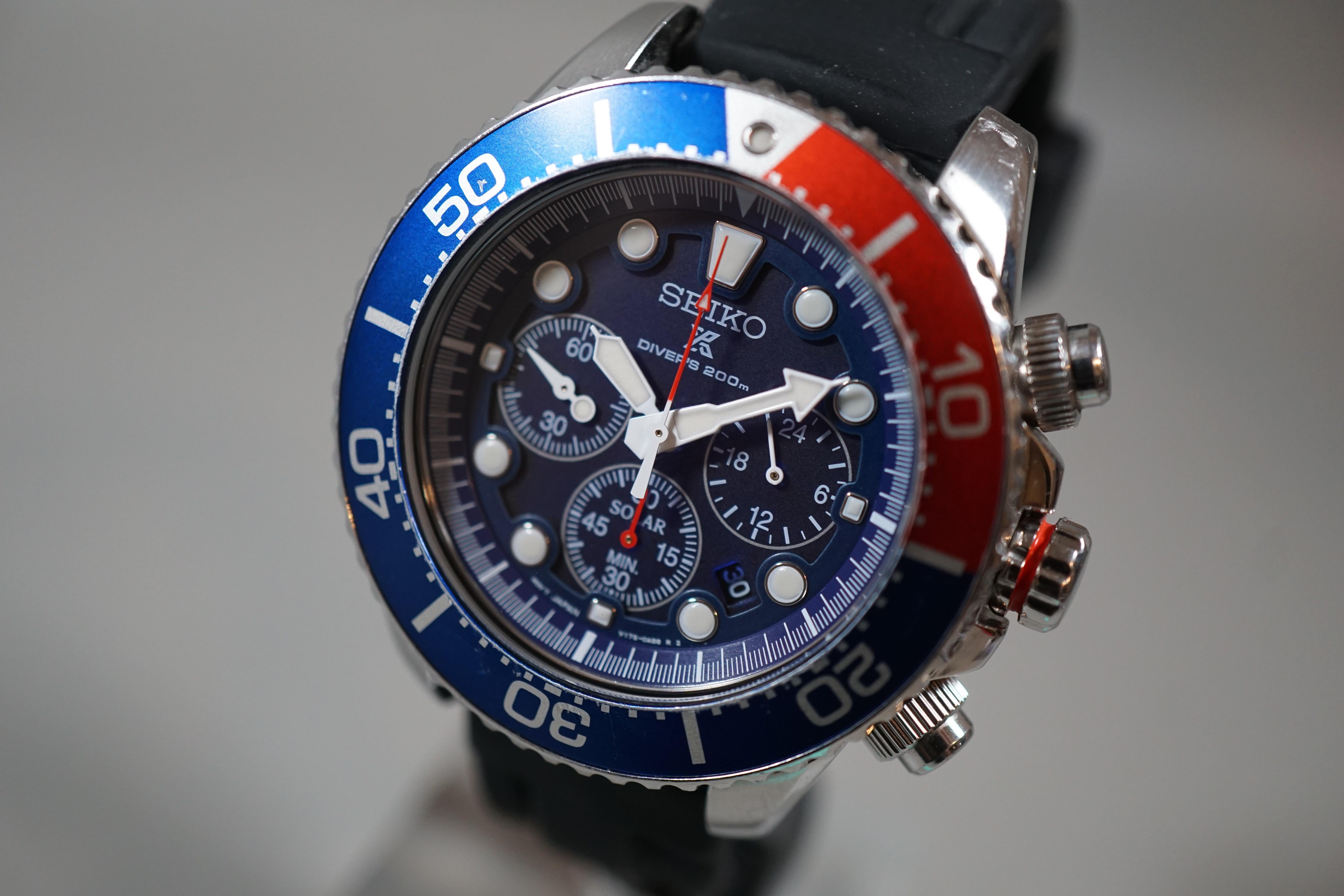 Seiko solar best sale chronograph diver pepsi