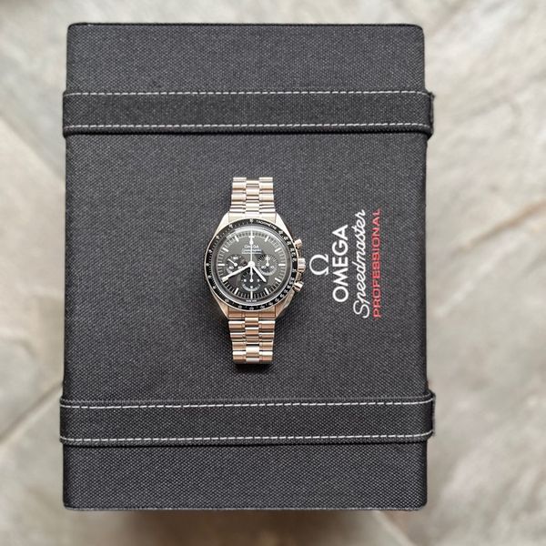 SALE] 2023 Omega 3861 Hesalite Speedmaster Moonwatch Professional