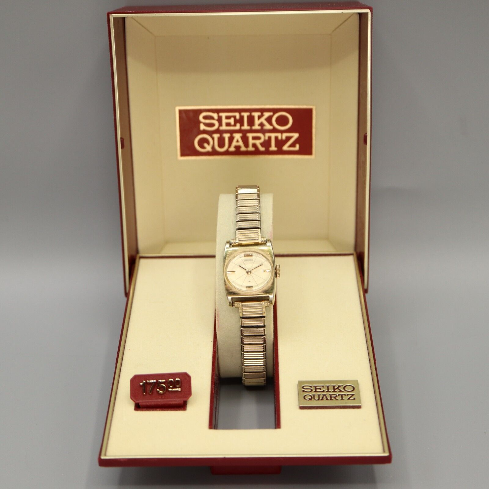 Vintage Seiko Womens Watch Gold Mechanical Hi Beat Manual Wind 11