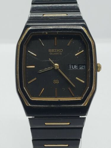 Vintage BLACK SEIKO QUARTZ DAY DATE Men s Watch NEEDS BATTERY 8123