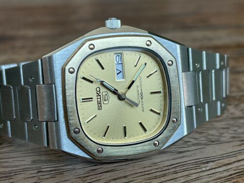 EXTREME RARE Seiko VTG 6309 5750 ROYAL OAK NAUTILUS AUTOMATIC NEW