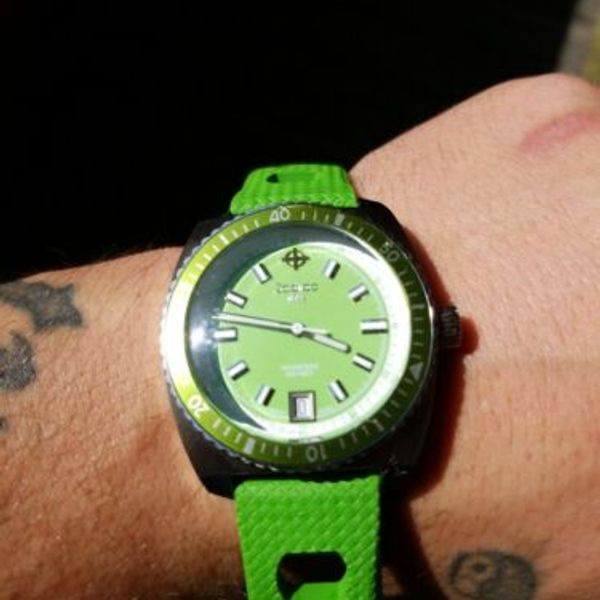 Zodiac seadragon 1882 Watch, Z02271, green unisex | WatchCharts