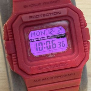 WTS] Casio G-Shock GLS-5500MM-4 Crazy Colors Hot Pink LCD Square