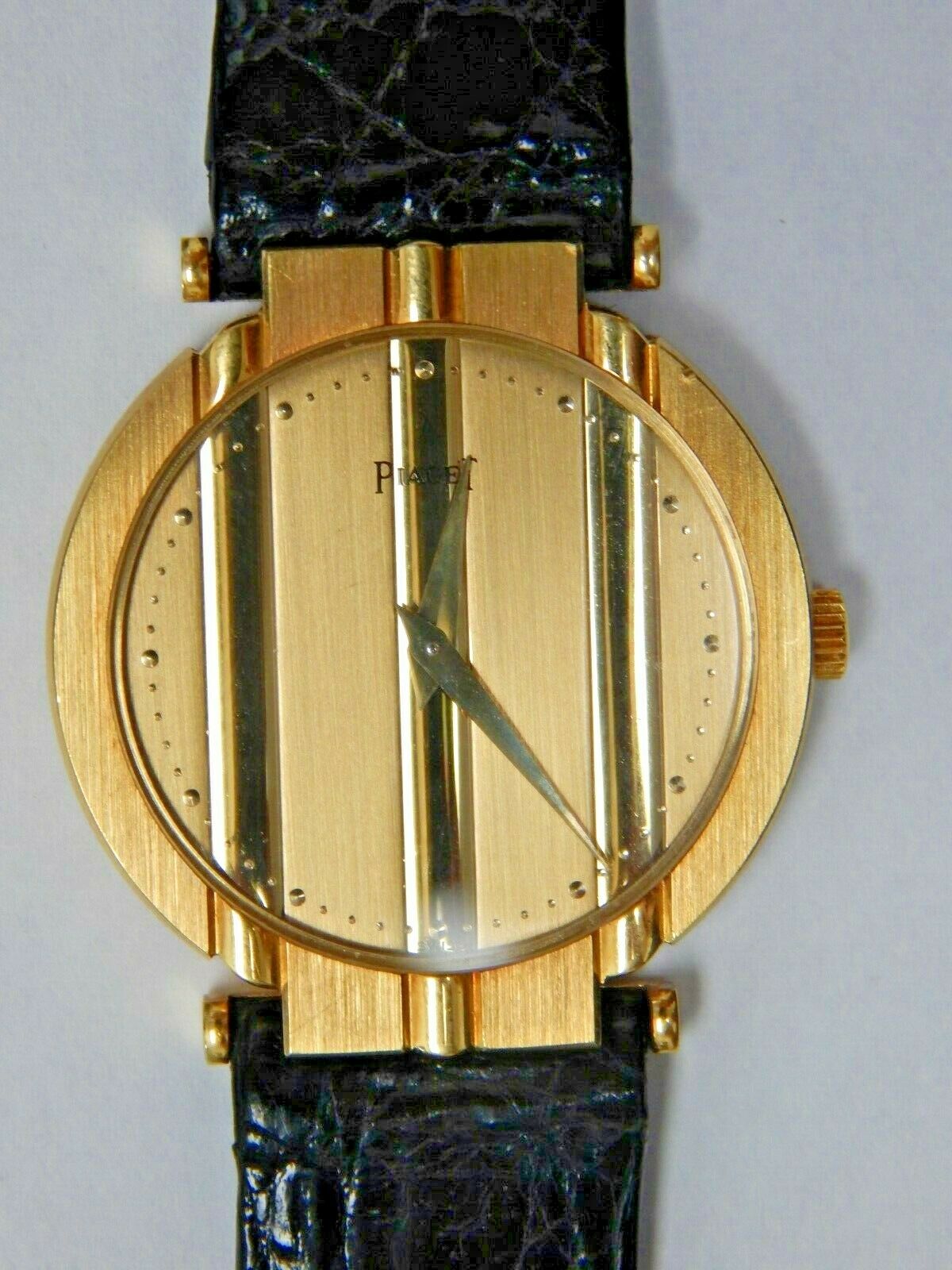 Luxury Piaget 8P1 8273 18k Gold Quartz Wrist Watch w Box