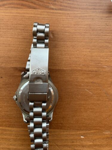 Vintage Tag Heuer 97672 Professional 200M Ladies Quartz watch