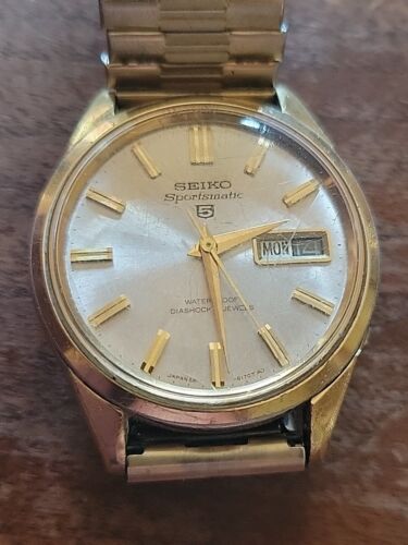 1960s Vintage SEIKO Sportsmatic 5 Day/Date Mens Wristwatch 6619