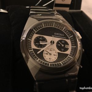 Seiko Giugiaro x White Mountaineering SCED065 Price as of Seiko Giugiaro x White Mountaineering SCED065 Price as of