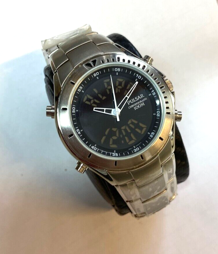 しょう Pulsar By Seiko Men's Chronograph analogue/digital Bracelet Watch