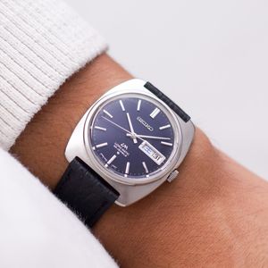 SEIKO Lord Matic 5606-7130 稼働中 Seiko Lord Matic 5606-7130 - YouTube