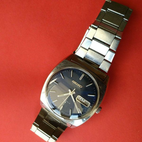 Vintage Seiko 6309-8089 17 Jewel Automatic Day-Date Wristwatch ...