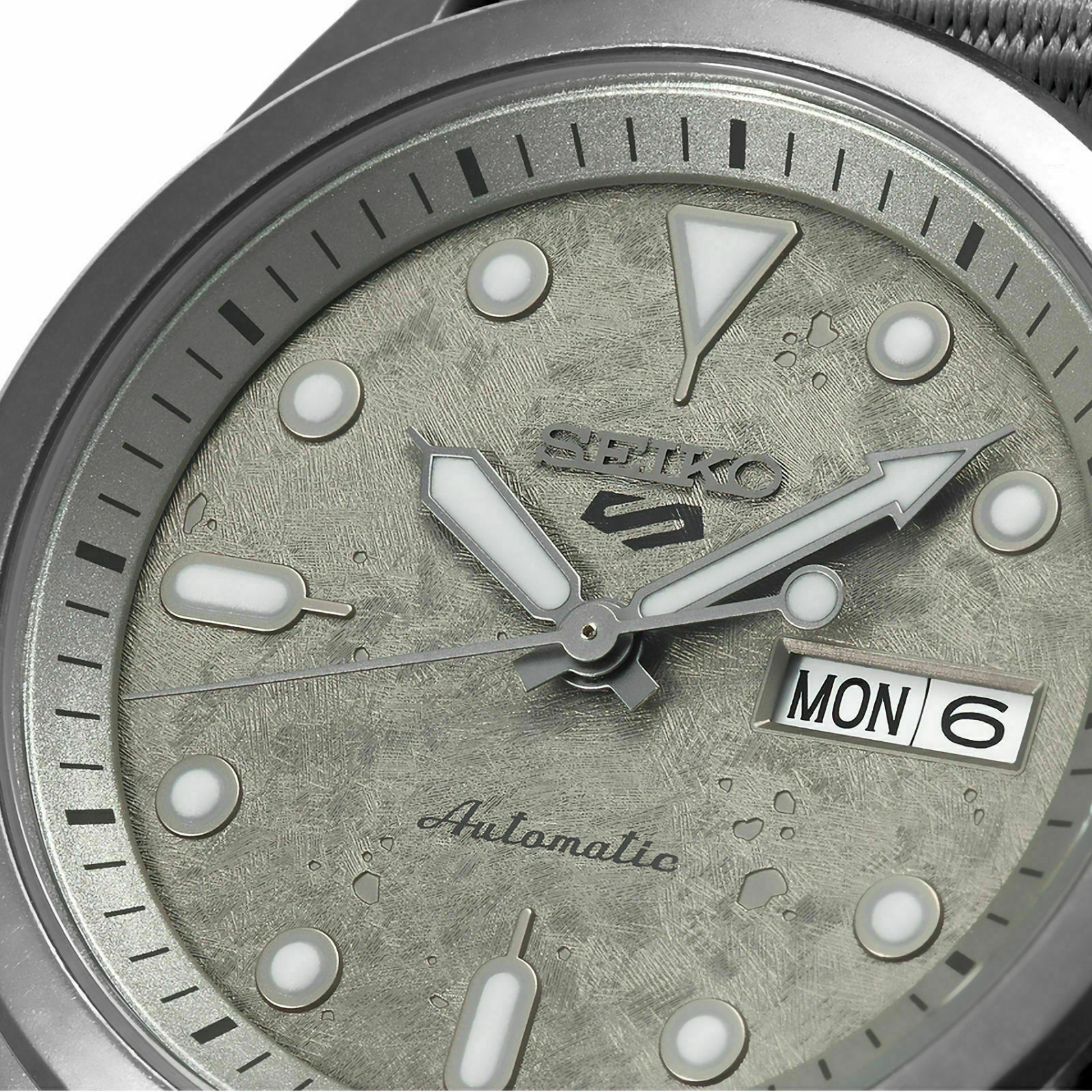 seiko 5 cement
