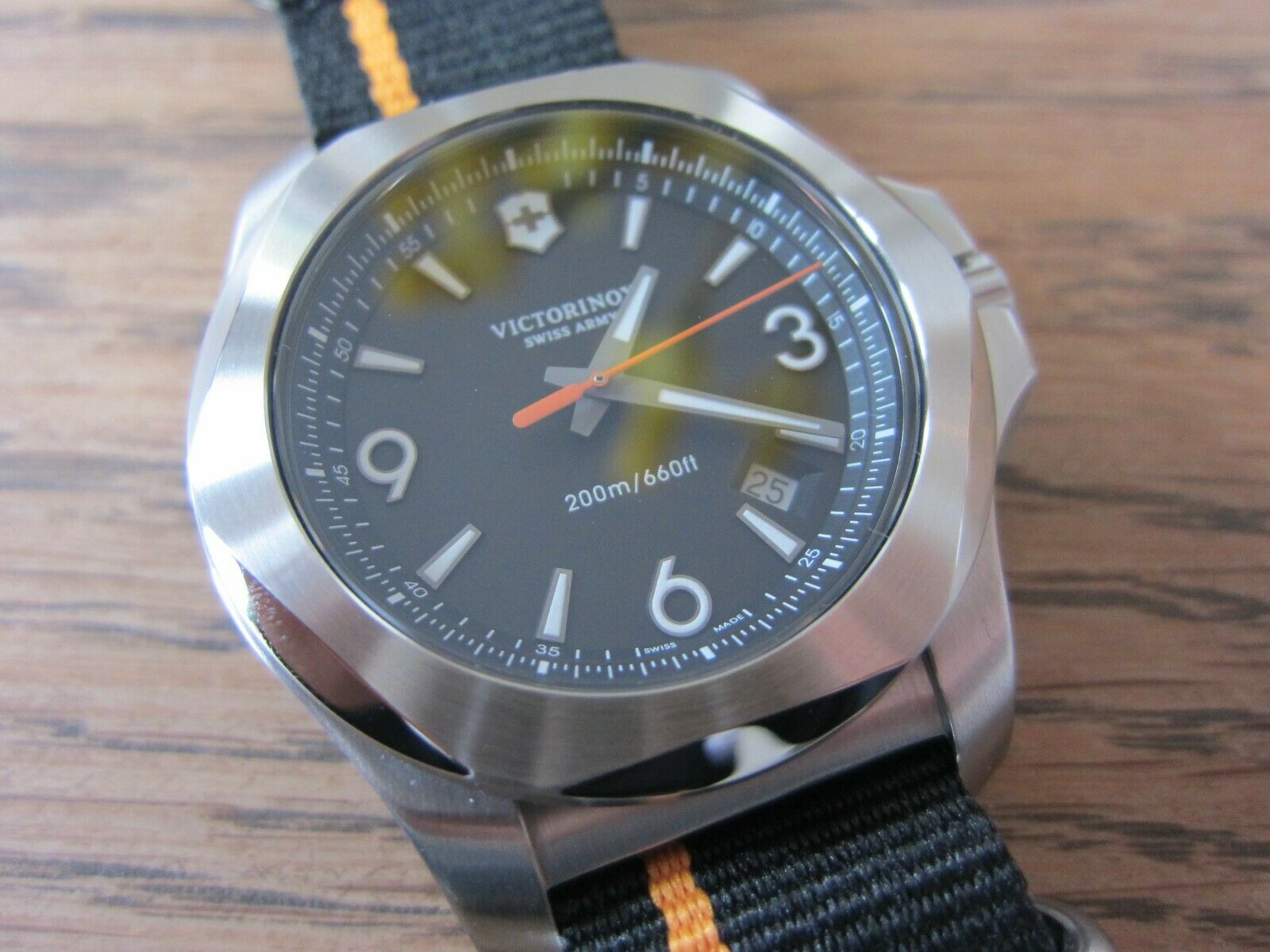 victorinox inox autumn spirit