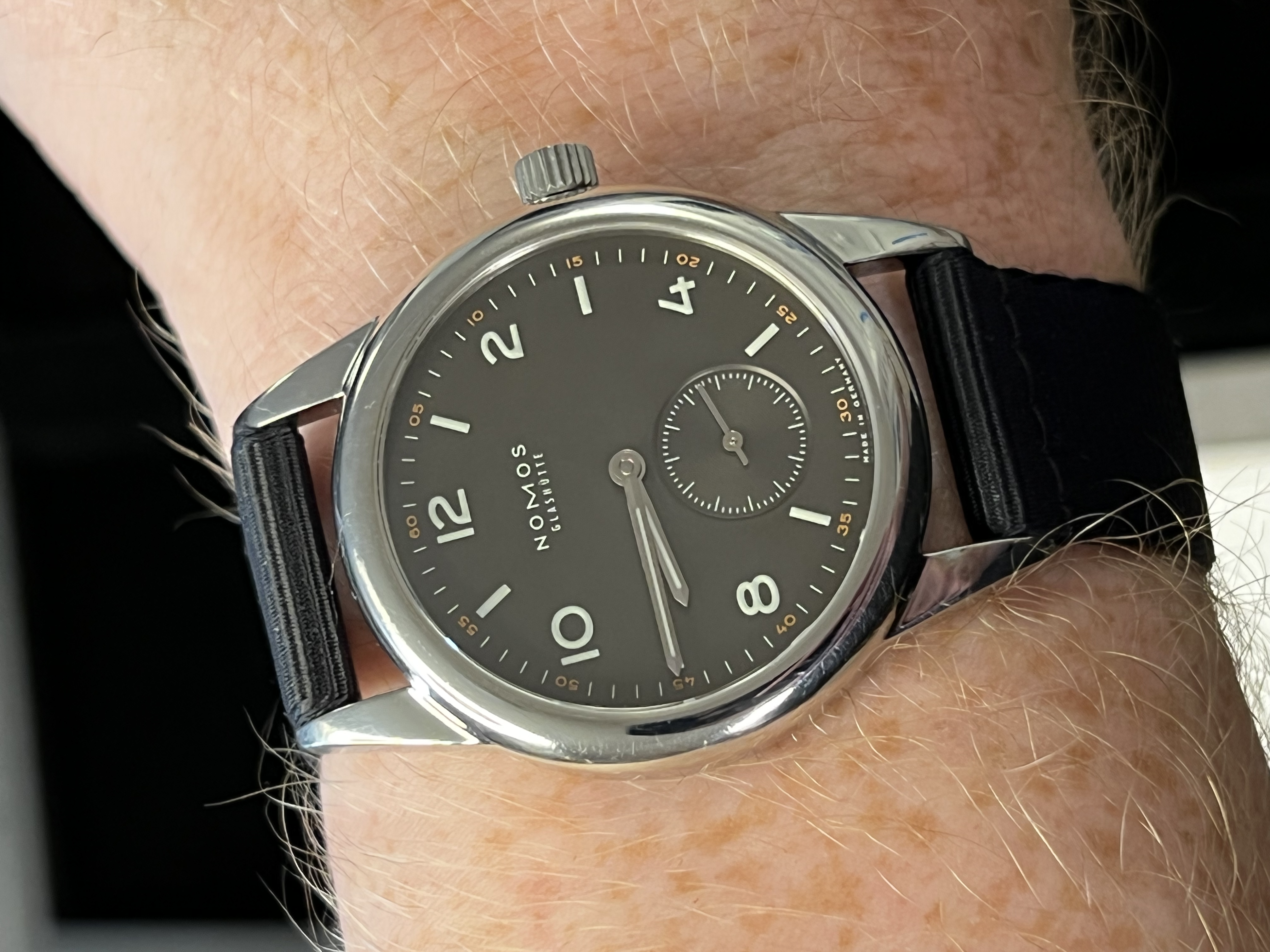 Nomos club dunkel on sale 36