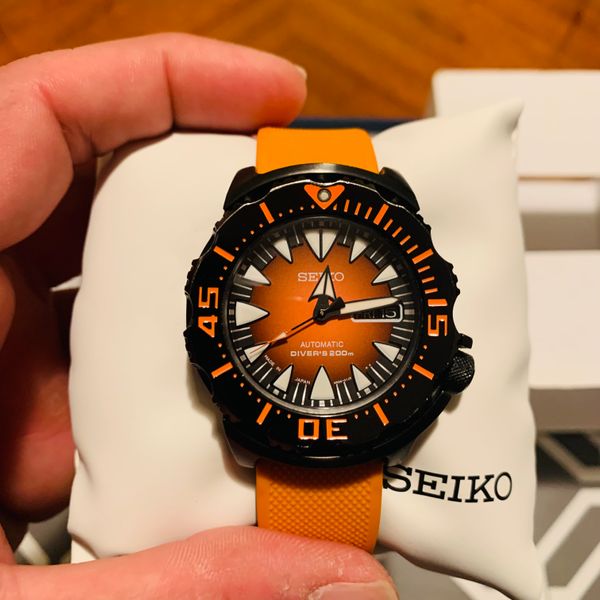 WTS] Seiko Halloween Monster, Orange Overload! | WatchCharts