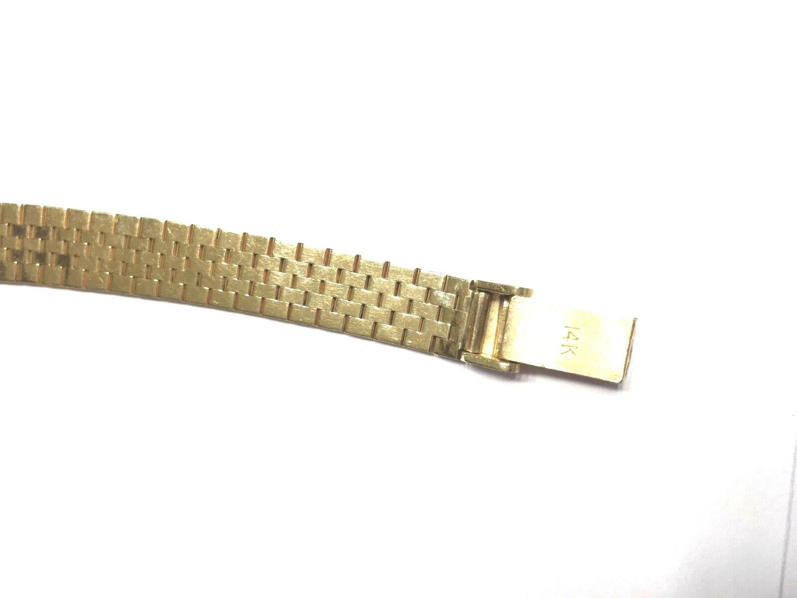 SEIKO VINTAGE LADIES 14K SOLID YELLOW GOLD WATCH 28 DIAMONDS