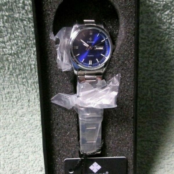 WWOOR Top Brand Luxury Men Stainless Steel Waterproof Sport