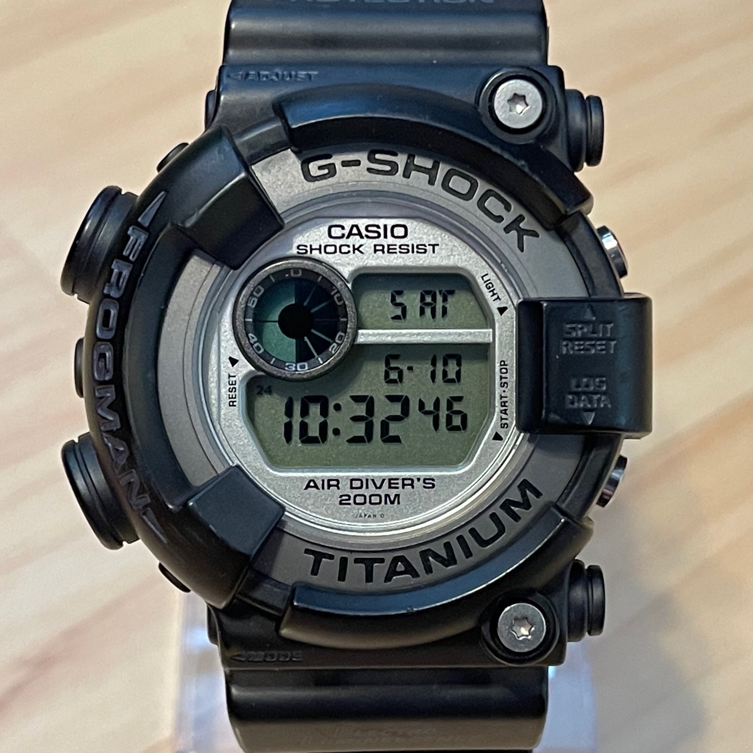 [WTS] Casio G-Shock DW-8200WC-7AT Frogman Black Titanium