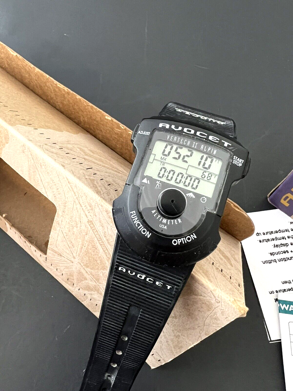 AVOCET Vertech II Alpine Ski Altimeter Thermometer Watch w