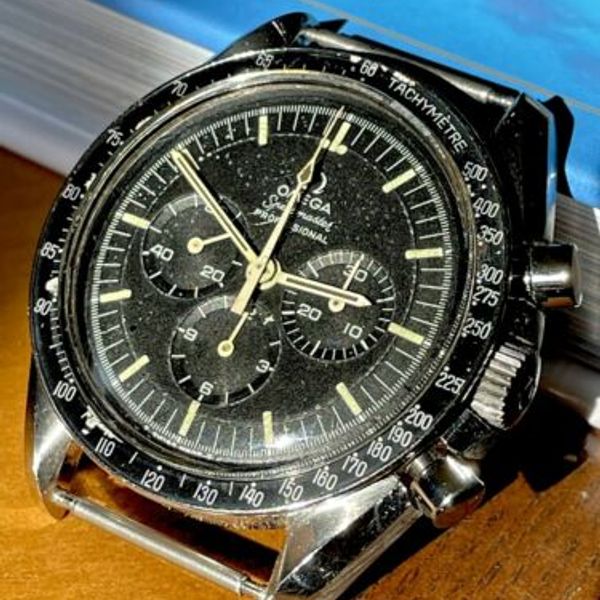 OMEGA Speedmaster 1969 WatchCharts