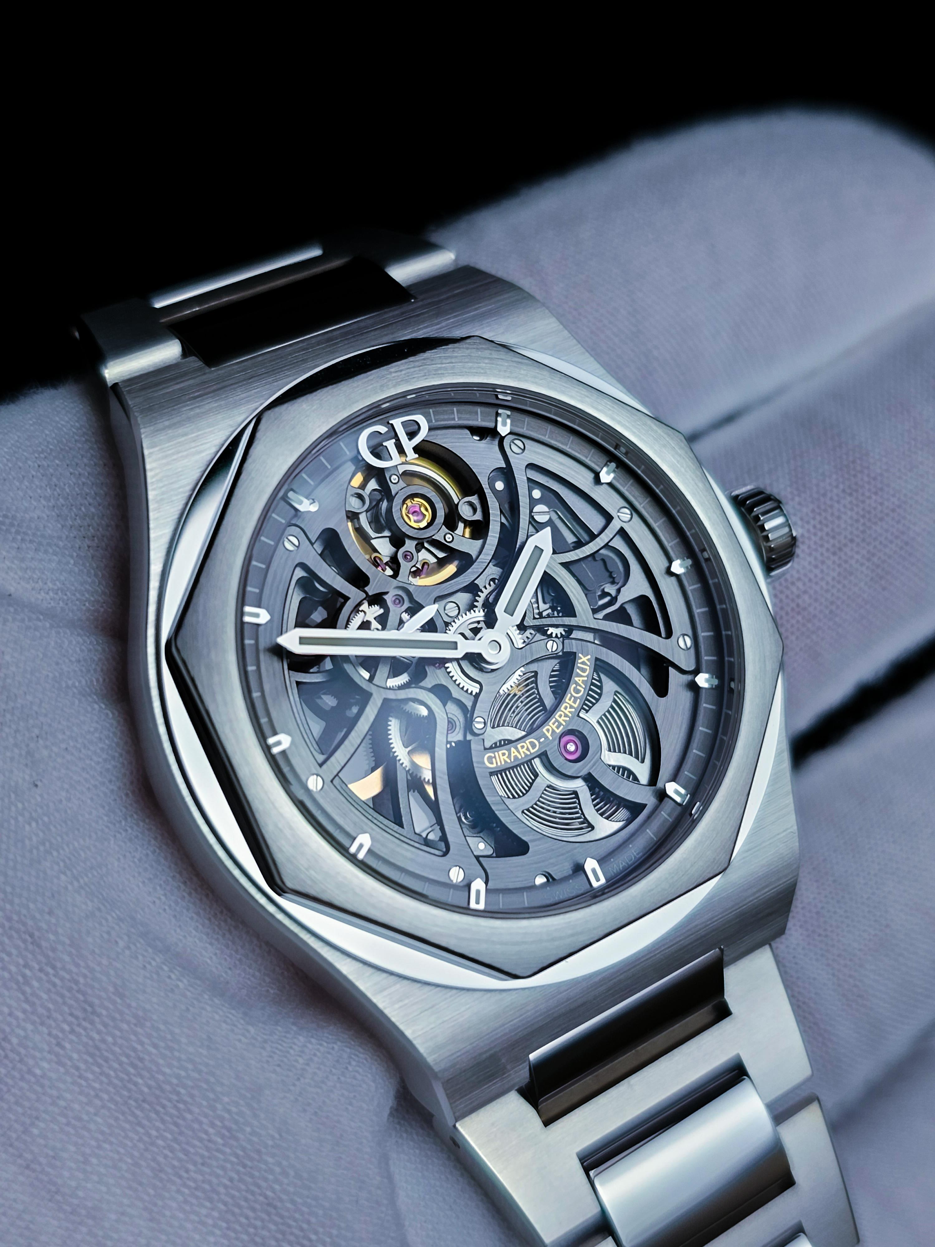 Laureato skeleton cheap