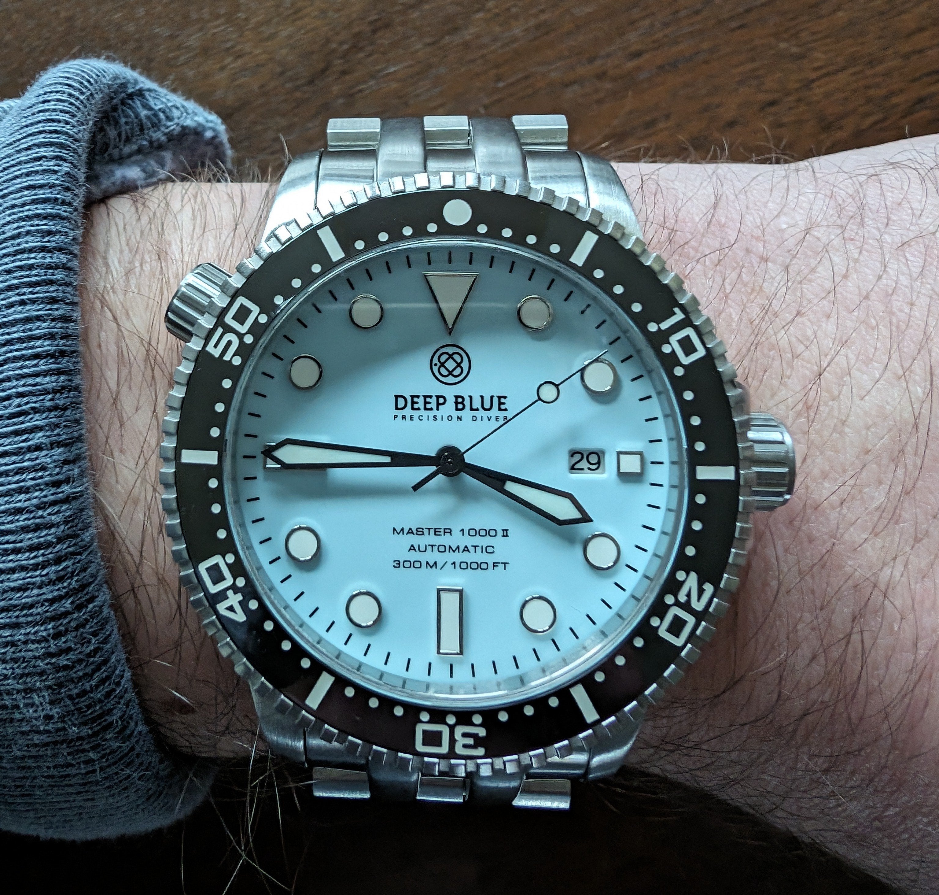 Deep blue precision deals diver master 1000