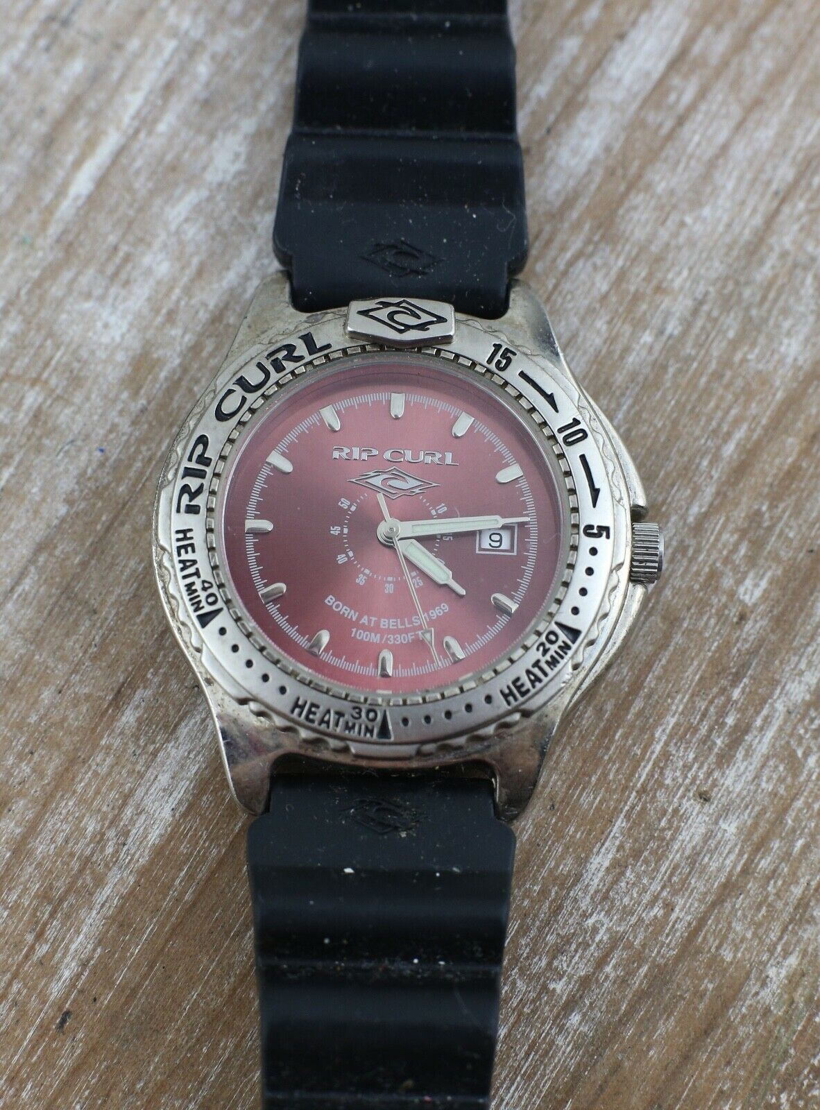 Rip curl 1969 hotsell