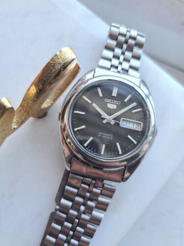 Vintage Black 1997 Seiko 5 7S26-0080 Mens Auto Mechanical Day/Date Watch |  WatchCharts Marketplace