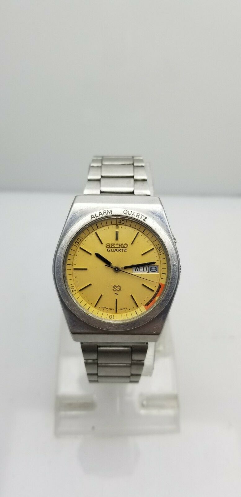 Vintage SEIKO 7223-6010 Alarm Quartz Men's Watch | WatchCharts