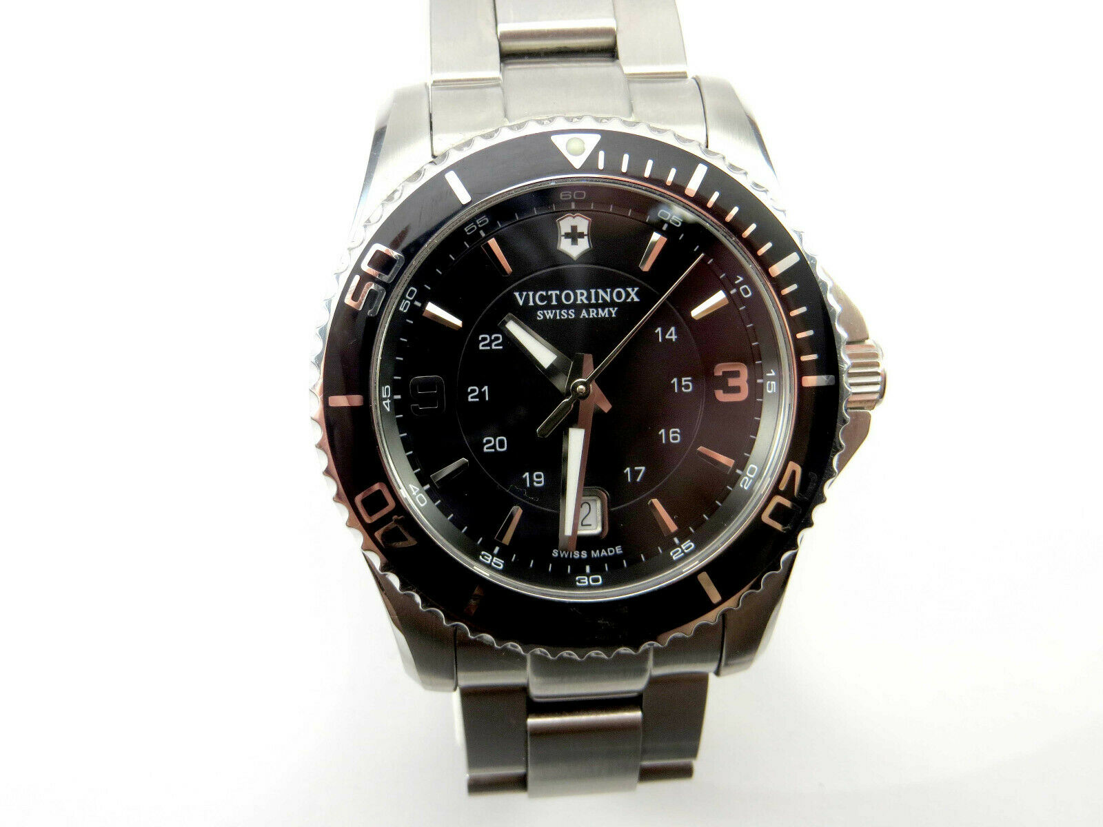 241697 victorinox