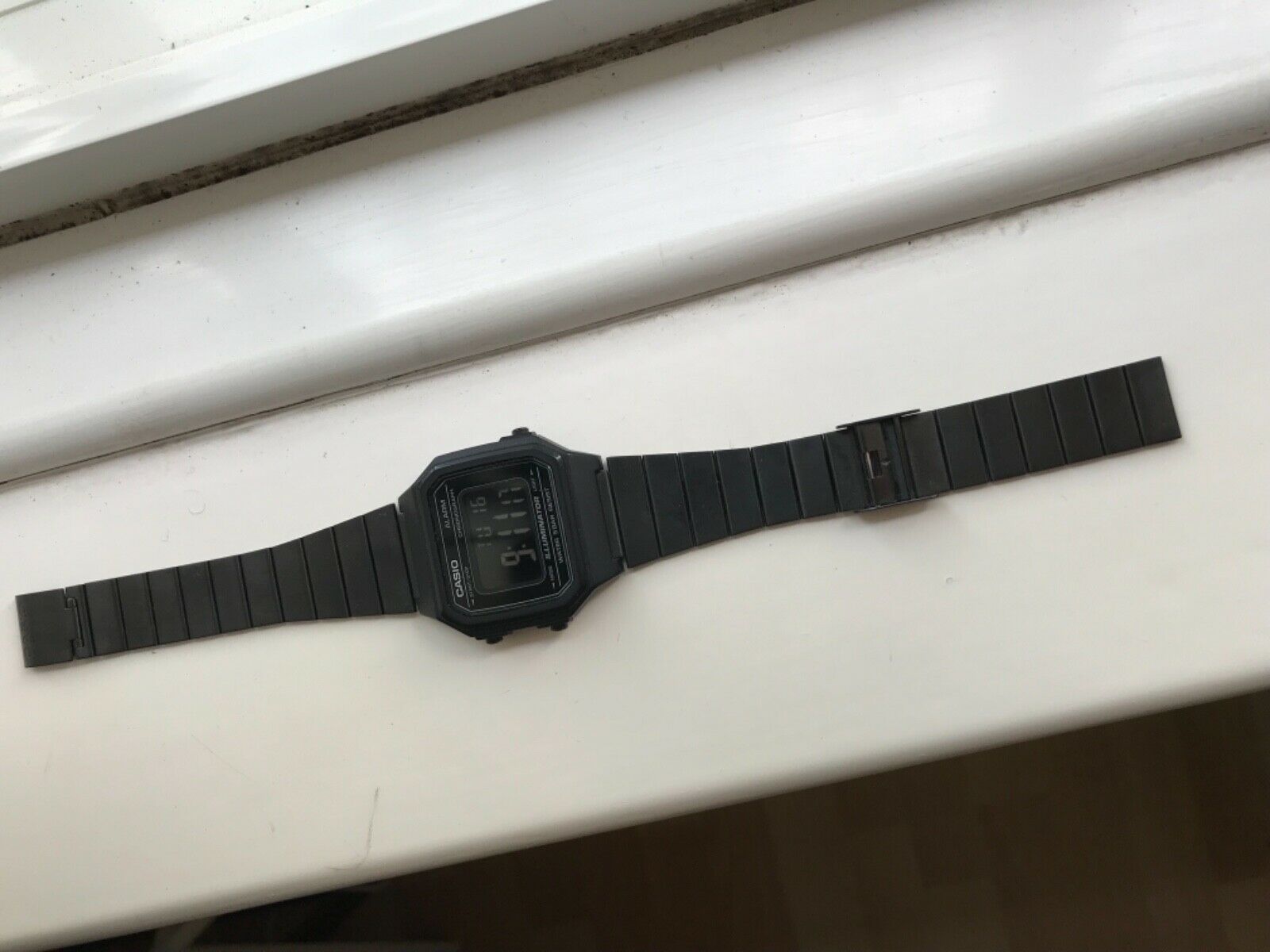 Casio hot sale b650w black