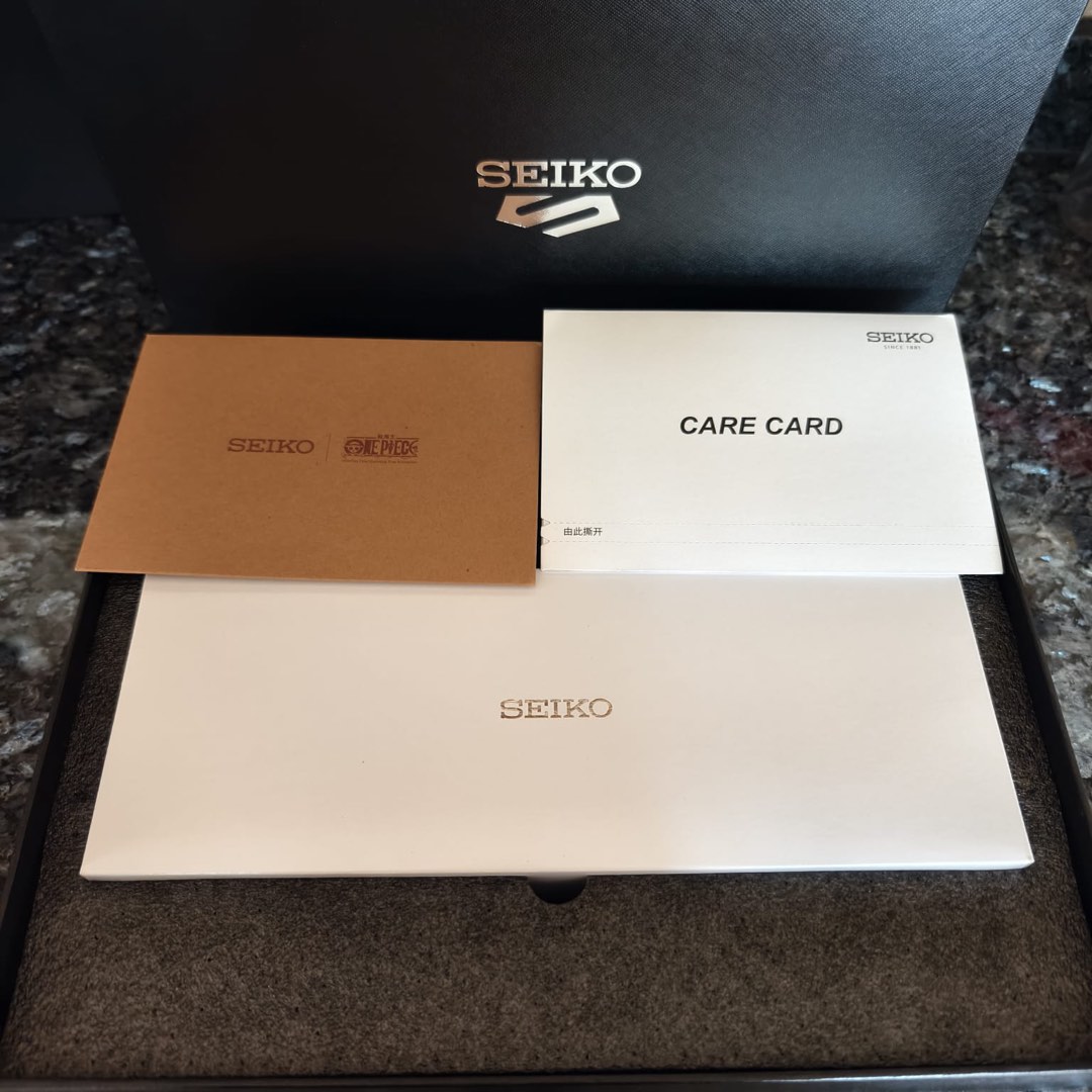 Seiko ONE PIECE SHANKS Seiko 5 Sport Limited Edition SRPH03K1 | WatchCharts  Marketplace