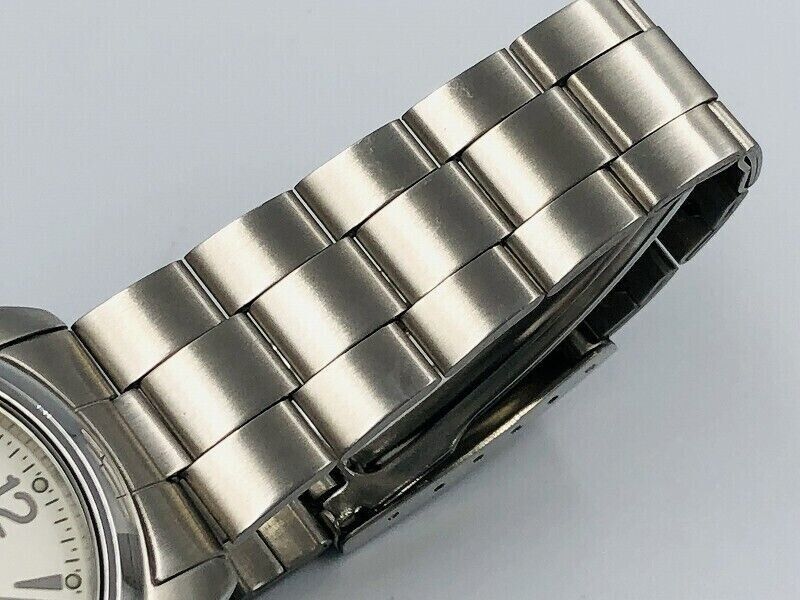 Seiko 5 SKX121 Mens 21 Jewel Automatic Steel Watch 7S26-0060